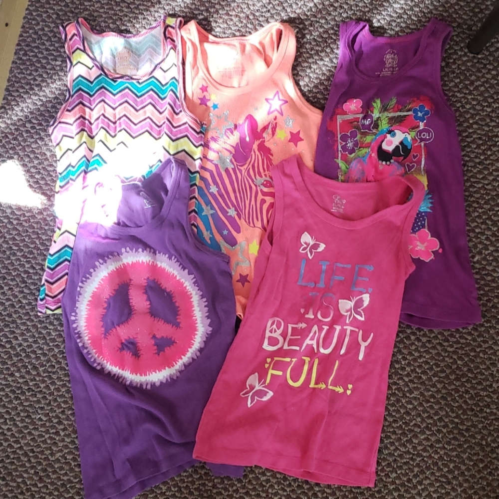 Five pack of girls tanks